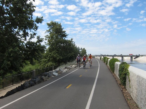 Los Angeles RIver RIde 2011